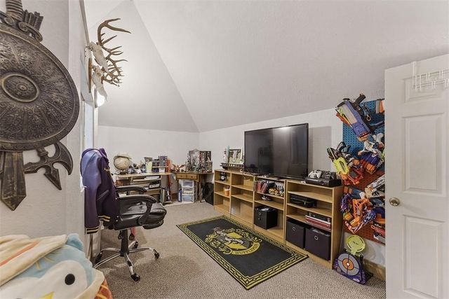 234 Park DR, La Grange, TX 78945