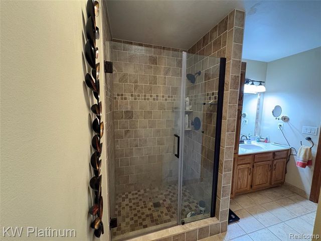 285 Hemlock Lane, Marysville, MI 48040