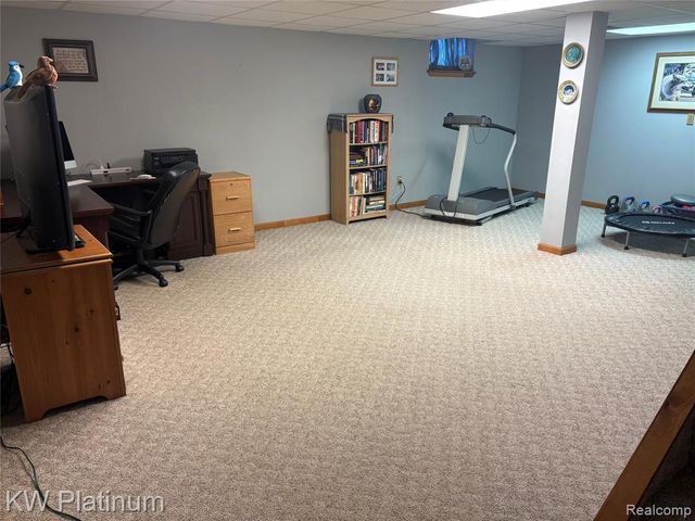 285 Hemlock Lane, Marysville, MI 48040