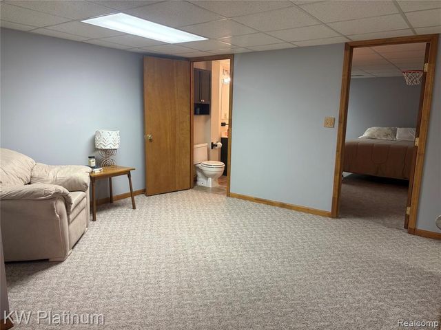 285 Hemlock Lane, Marysville, MI 48040