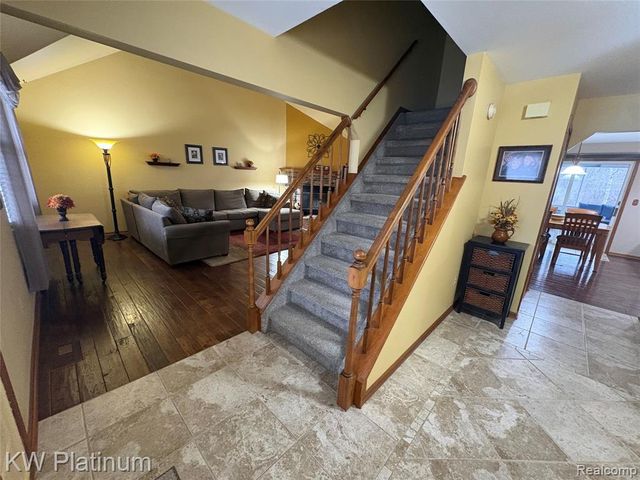285 Hemlock Lane, Marysville, MI 48040