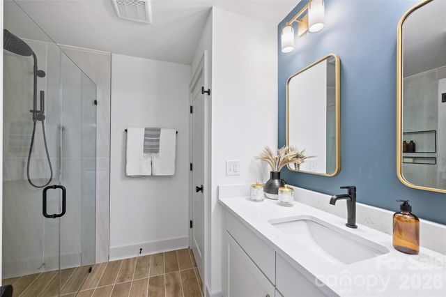 3131 Colyer Place 13, Charlotte, NC 28205