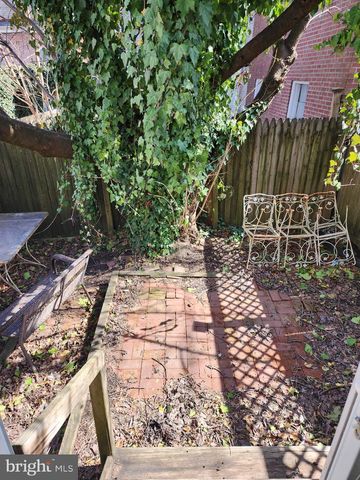 30 E MINER ST, West Chester, PA 19382