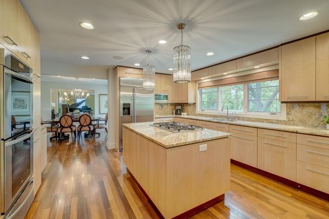 450 Mississippi River Boulevard S, Saint Paul, MN 55105