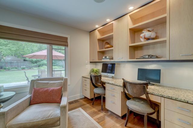450 Mississippi River Boulevard S, Saint Paul, MN 55105