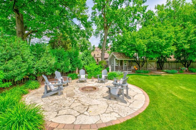 450 Mississippi River Boulevard S, Saint Paul, MN 55105