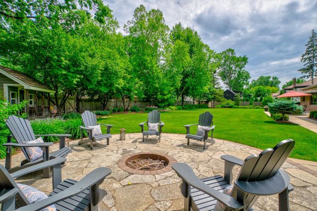 450 Mississippi River Boulevard S, Saint Paul, MN 55105