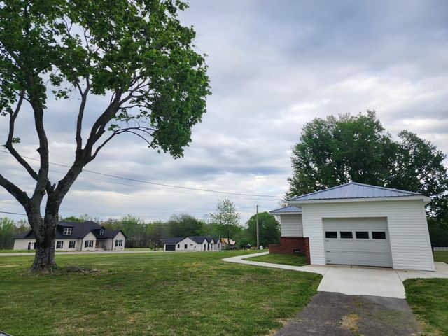 1269 Old Shelbyville Hwy, Tullahoma, TN 37388