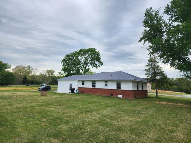 1269 Old Shelbyville Hwy, Tullahoma, TN 37388