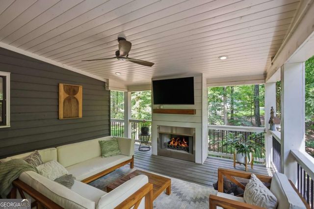 713 N Saint Marys Lane NW, Marietta, GA 30064