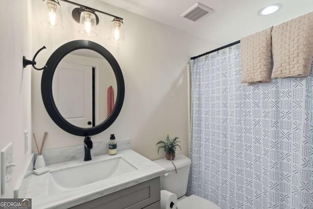 713 N Saint Marys Lane NW, Marietta, GA 30064