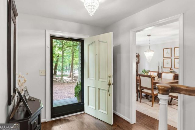713 N Saint Marys Lane NW, Marietta, GA 30064