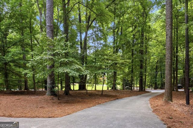 713 N Saint Marys Lane NW, Marietta, GA 30064