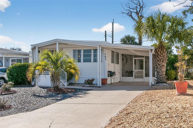 703 S GREEN CIRCLE, Venice, FL 34285