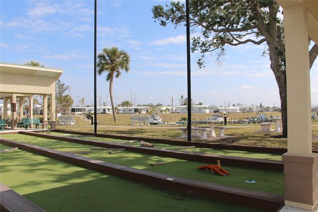 703 S GREEN CIRCLE, Venice, FL 34285