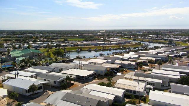 703 S GREEN CIRCLE, Venice, FL 34285
