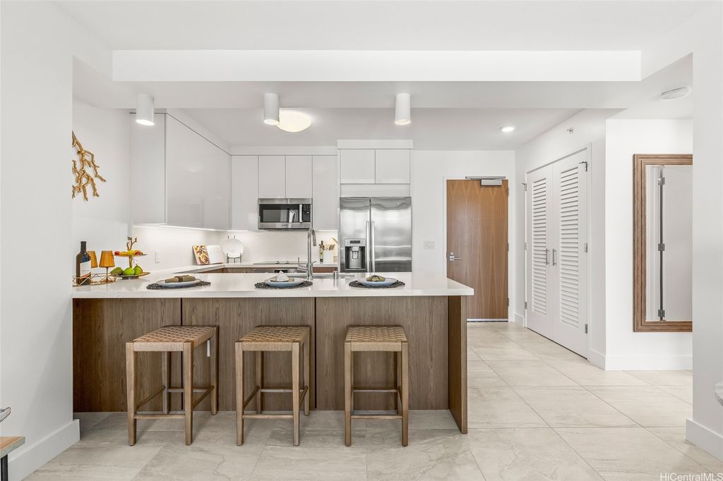 629 Keeaumoku Street 1510, Honolulu, HI 96814