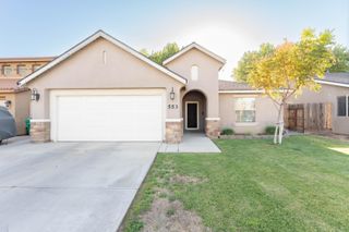 553 S Cloverleaf Street, Porterville, CA 93257