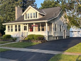 402 Kingston Road, Utica, NY 13502