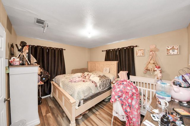 11025 Muscatine Street, Houston, TX 77029