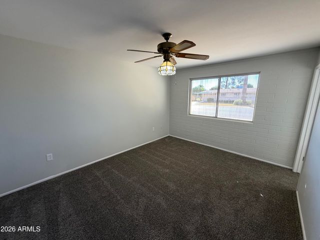 11024 W ABBOTT Avenue, Sun City, AZ 85351