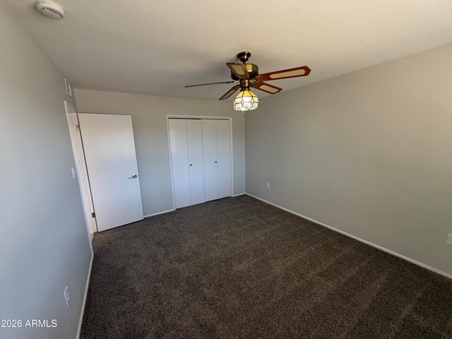 11024 W ABBOTT Avenue, Sun City, AZ 85351