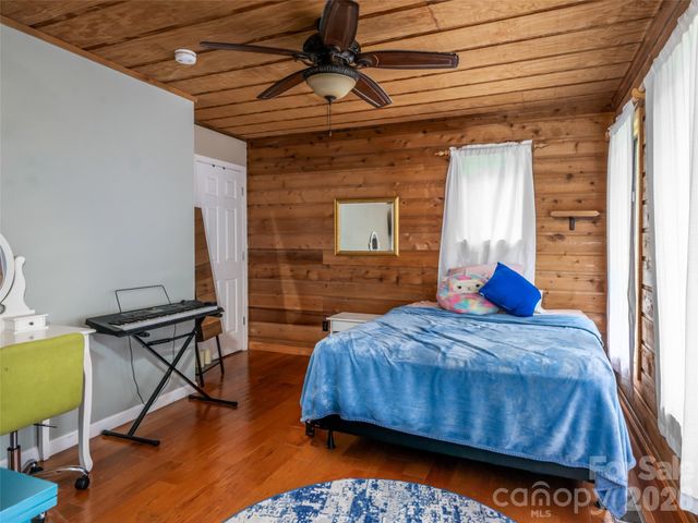 61 Sherwood Forest Drive, Arden, NC 28704