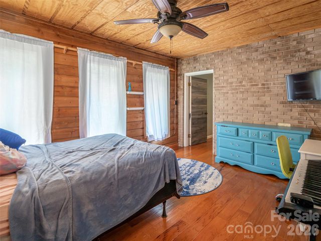 61 Sherwood Forest Drive, Arden, NC 28704