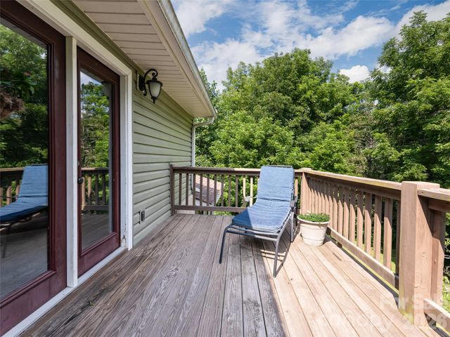 61 Sherwood Forest Drive, Arden, NC 28704