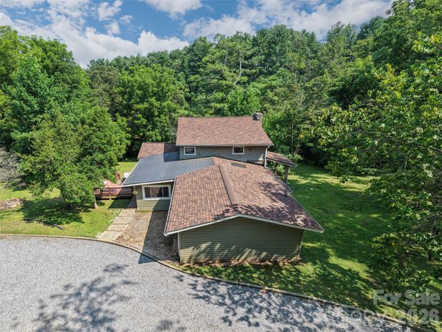 61 Sherwood Forest Drive, Arden, NC 28704