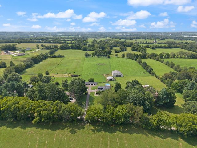 2419 Shun Pike, Nicholasville, KY 40356