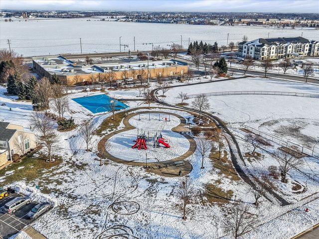 1413 Cottonwood Trail, Yorkville, IL 60560