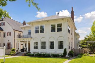 1625 W 25th Street, Minneapolis, MN 55405