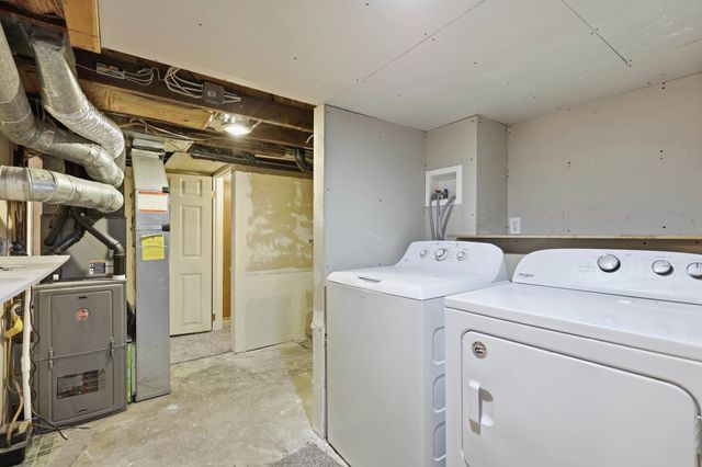 3903 N Helena St, Spokane, WA 99207