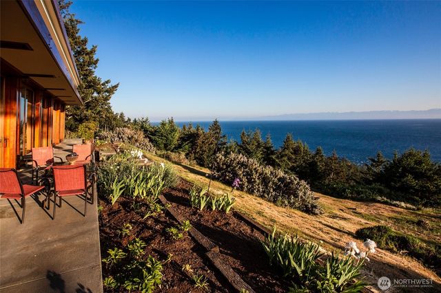 653 Hannah Road, San Juan Island, WA 98250