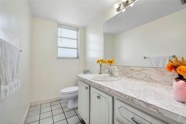 1811 Jefferson St 708, Hollywood, FL 33020