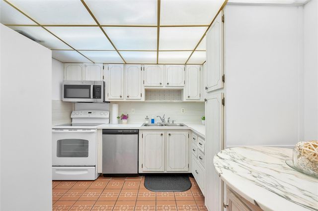 1811 Jefferson St 708, Hollywood, FL 33020