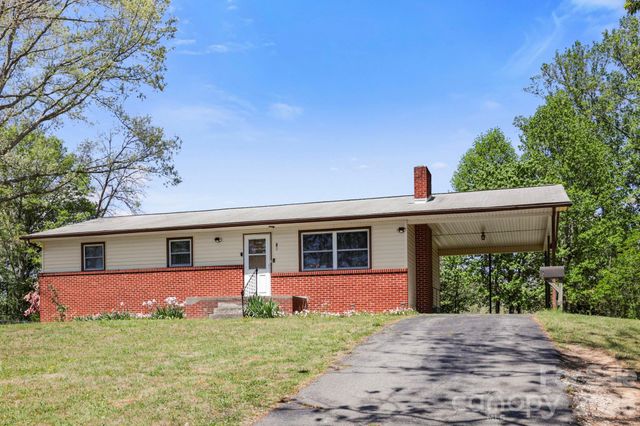 41 Hartshorn Drive, Candler, NC 28715