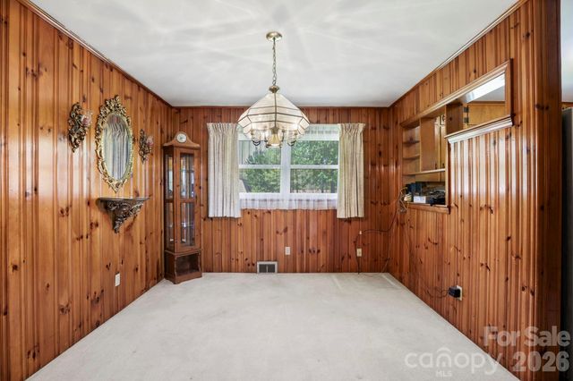 41 Hartshorn Drive, Candler, NC 28715