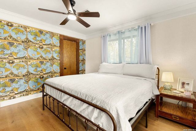 510 Red Oak Woods, Canyon Lake, TX 78133