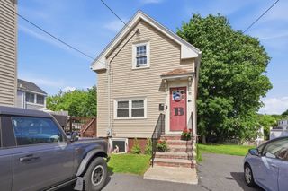 11-1/2 Albion St, Salem, MA 01970