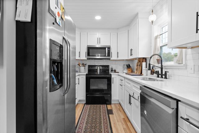 468 Grayson Way, Signal Mountain, TN 37377