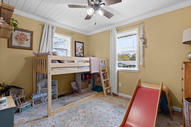 468 Grayson Way, Signal Mountain, TN 37377