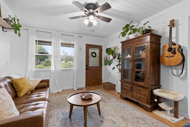 468 Grayson Way, Signal Mountain, TN 37377