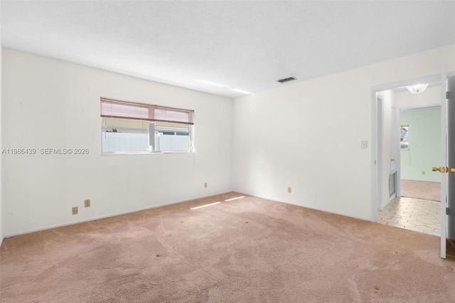 815 SW 50th Ter, Margate, FL 33068