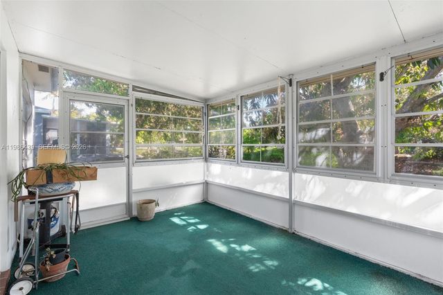 815 SW 50th Ter, Margate, FL 33068