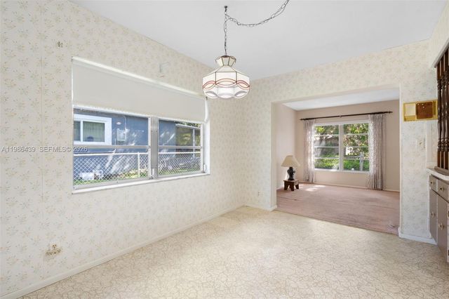 815 SW 50th Ter, Margate, FL 33068