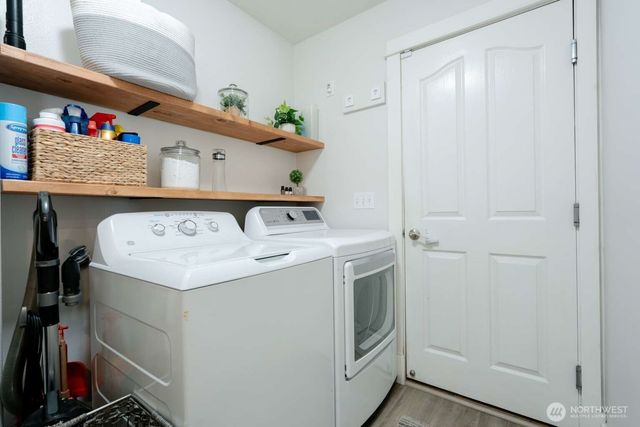 1711 Main Street, Lynden, WA 98264