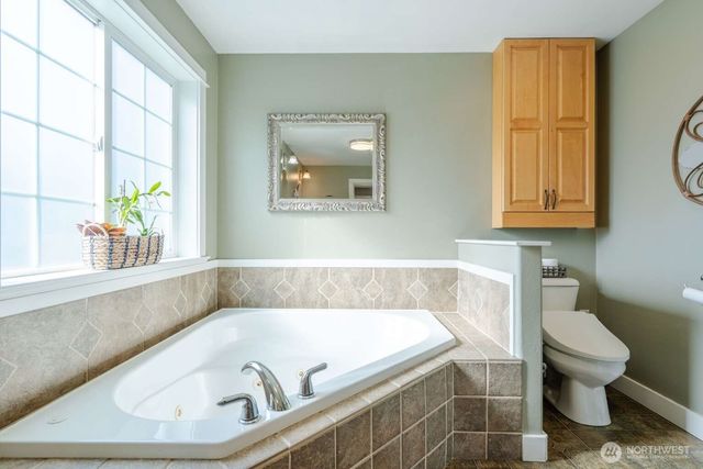 1711 Main Street, Lynden, WA 98264