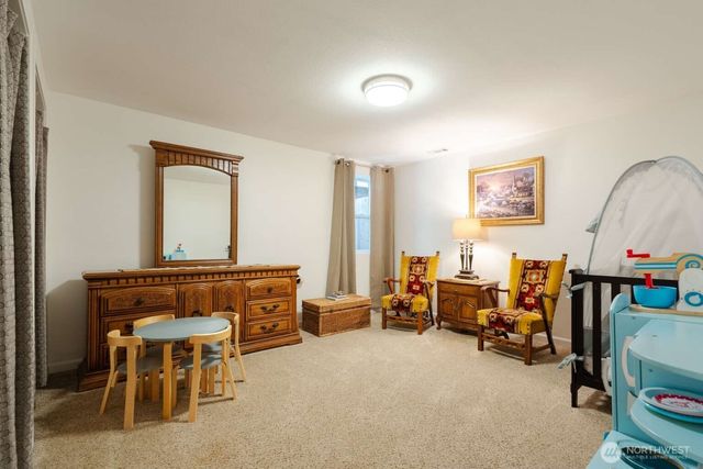 1711 Main Street, Lynden, WA 98264